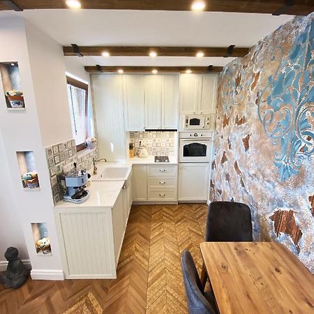 רוסה Habitat Central Apartment מראה חיצוני תמונה